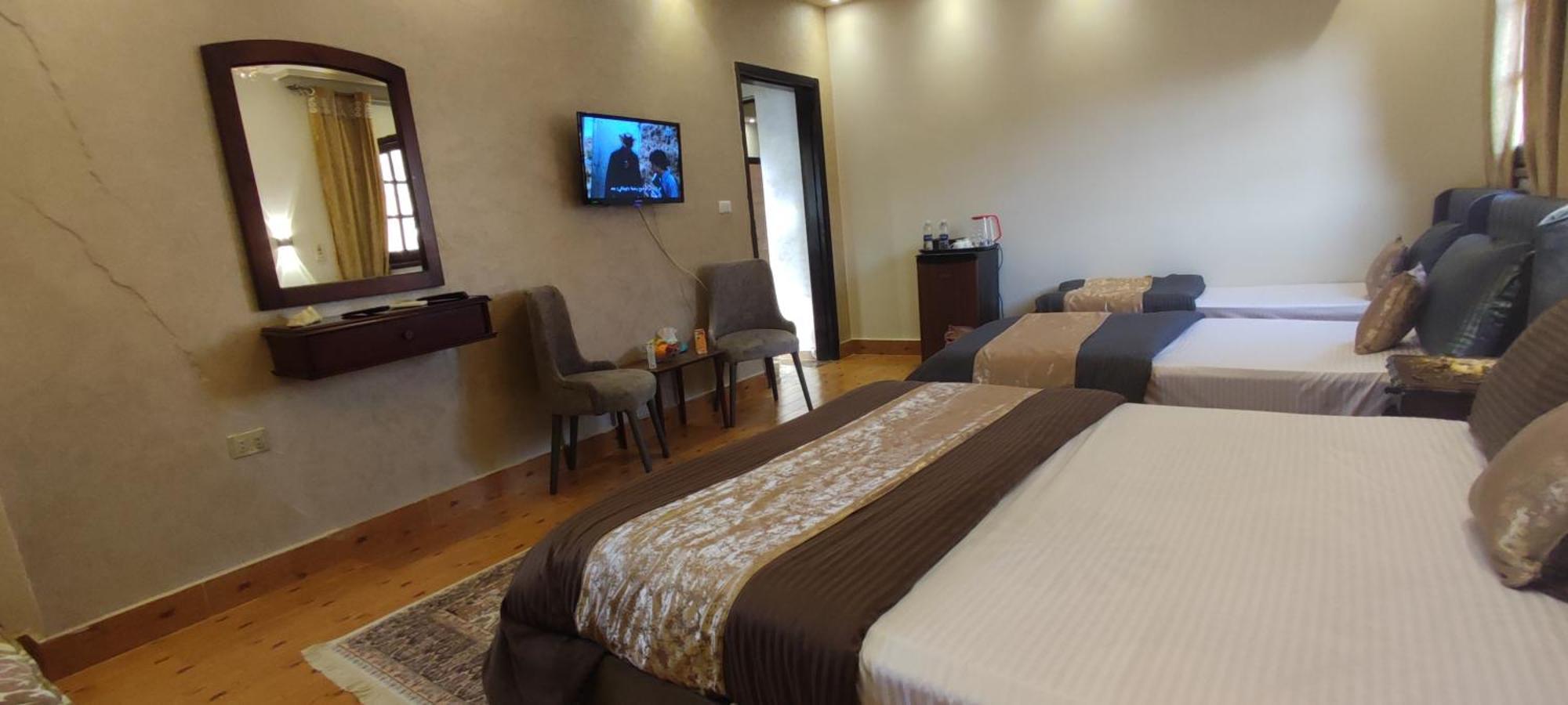 Eye Of Ra - Guest House Kafrat al Jabal Exterior photo